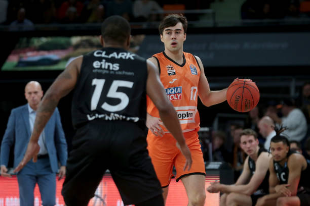 队士气和积 队士气和积